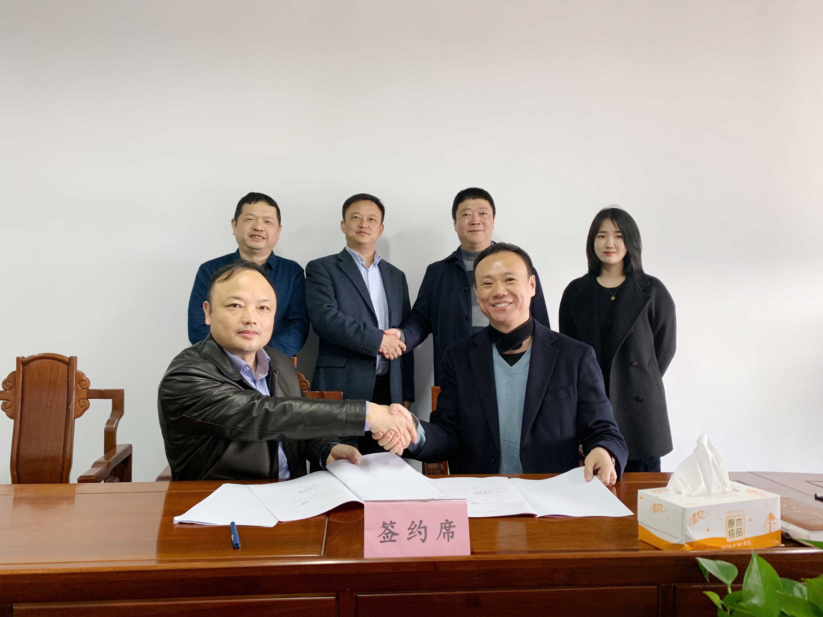 同乐城官网TLC|瓦伦西亚官方相助同伴